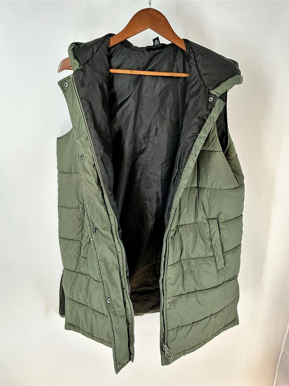 SwissTech Green Quilted Hooded Vest Size Large